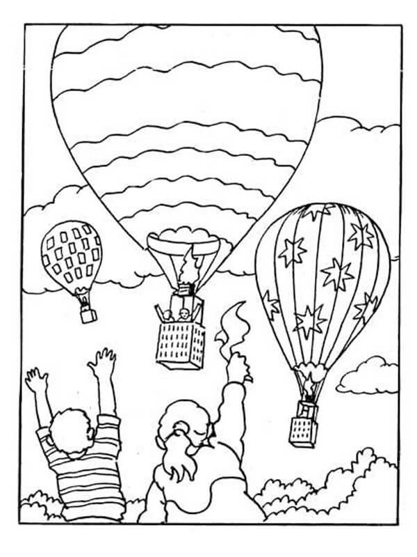To Barn Ser På En Luftballong fargeleggingsside